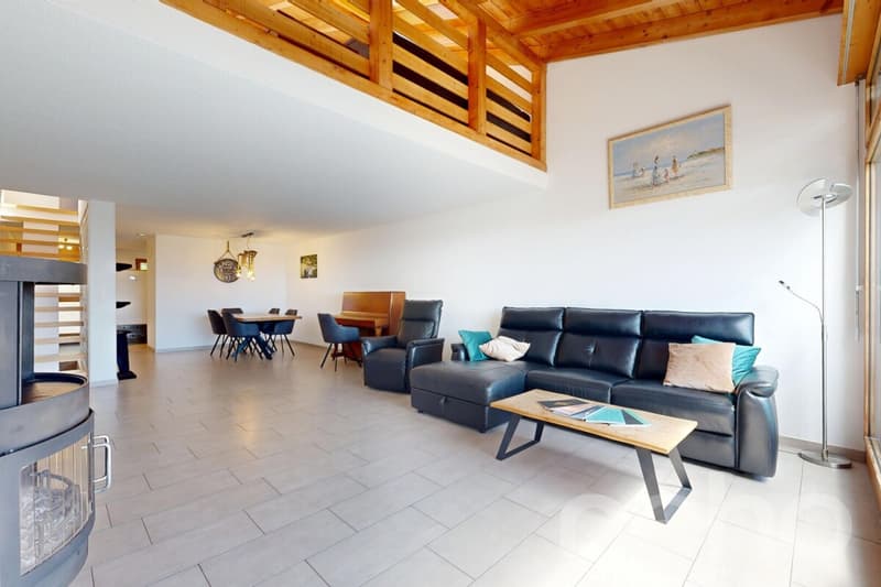 5.5-Zimmer Reihenhaus mit hervorragendem Wohn-Setup und Weitsicht (3)
