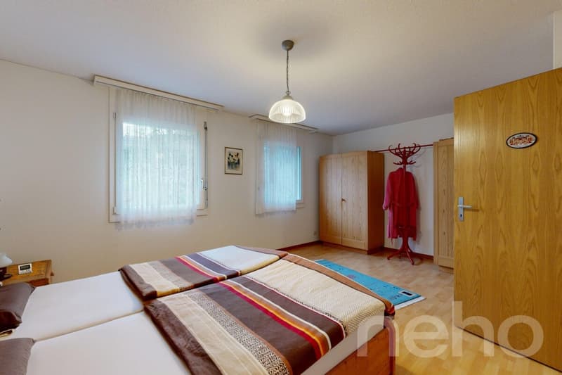 Charmantes 4.5-Zimmer Einfamilienhaus mit ausgebautem Dachstock (4)