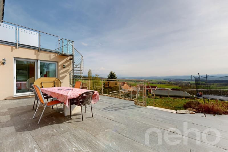 Maison passive avec studio, piscine et vue dégagée (10)