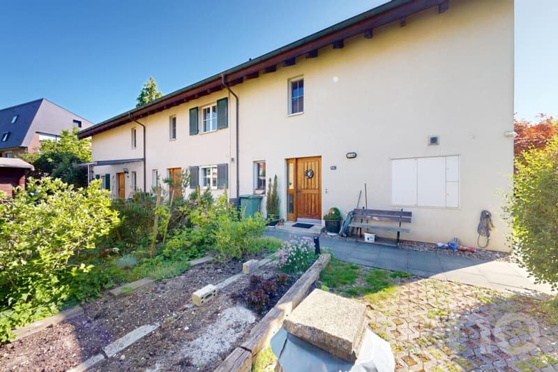 Gemütliches Reiheneckhaus mit Schwedenofen und Pergola (11)