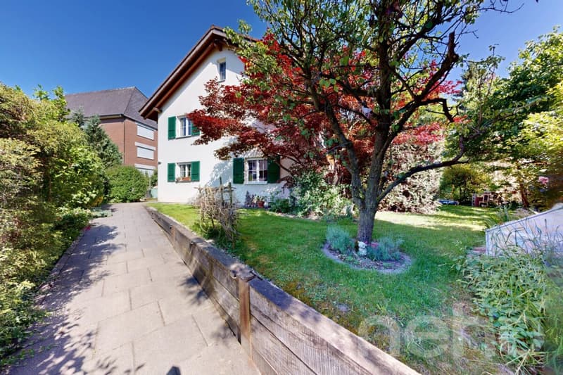 Gemütliches Reiheneckhaus mit Schwedenofen und Pergola (1)