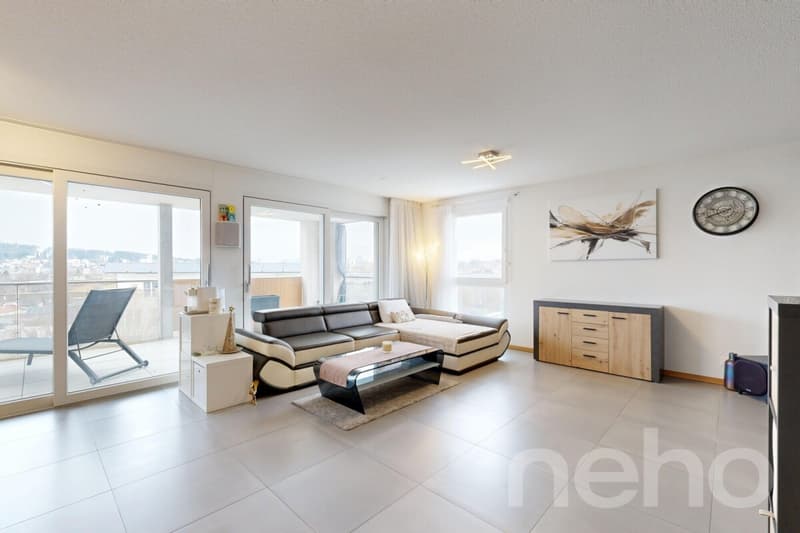 Appartement T4 de 106 m² avec vue montagne à la Chaux-de-Fonds (11)