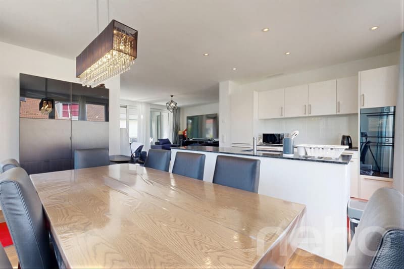 Neuwertige 3.5-Zimmer-Wohnung mit Balkon und Top-Ausstattung (9)