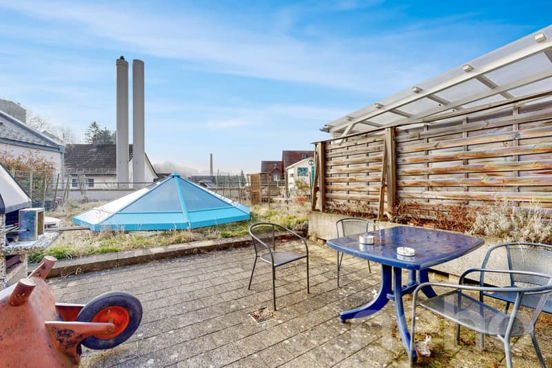 Gemütliches Wohnen auf zwei Etagen mit sonniger Terrasse (2)
