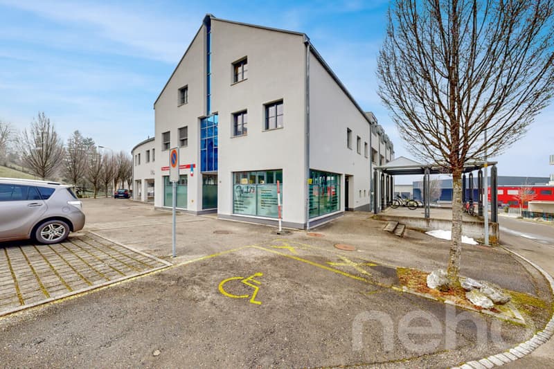 Zuhause ankommen: Grosszügige Maisonettewohnung mit Terrasse (11)