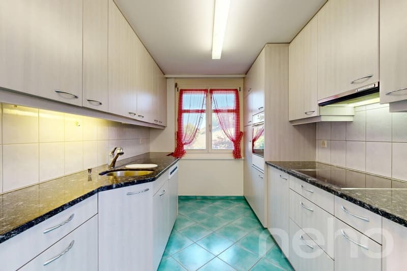 Attraktive Maisonettewohnung in gepflegtem Dreiparteienhaus (4)