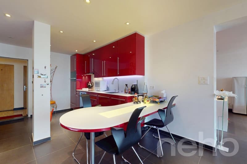 Appartement entièrement rénové plein centre Champéry, vue panoramique (4)
