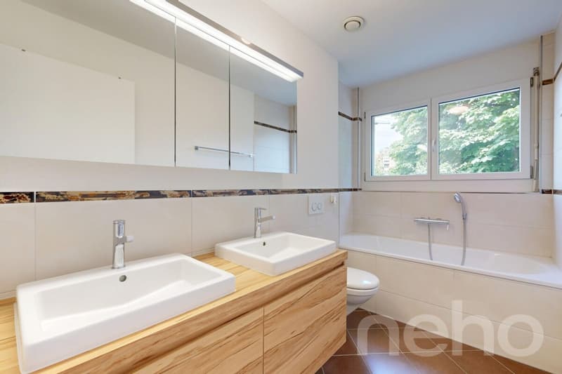 Moderne 3.5-Zimmer-Wohnung im Kreis 11 (8)