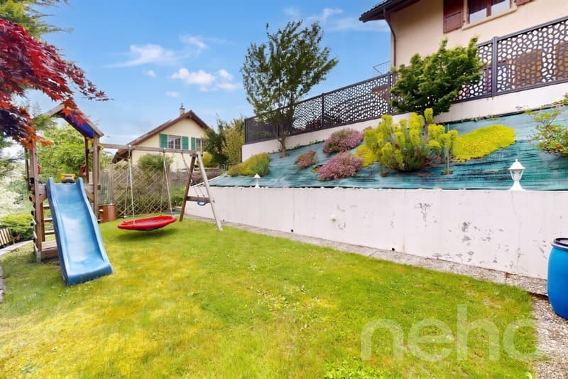 Maison familiale lumineuse avec jardin (12)