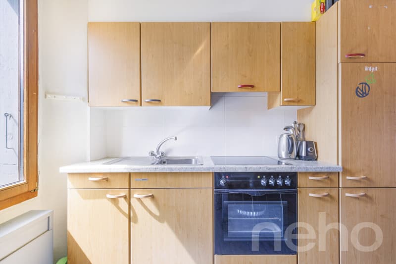 Opportunité rare à Leytron : maison aux multiples possibilités (12)