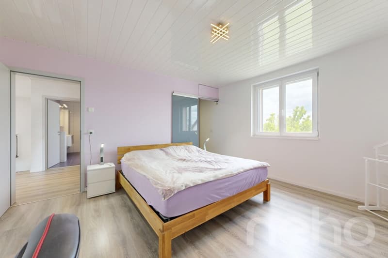 Magnifique maison familiale de 215 m² dans un cadre verdoyant à Bonfol (7)