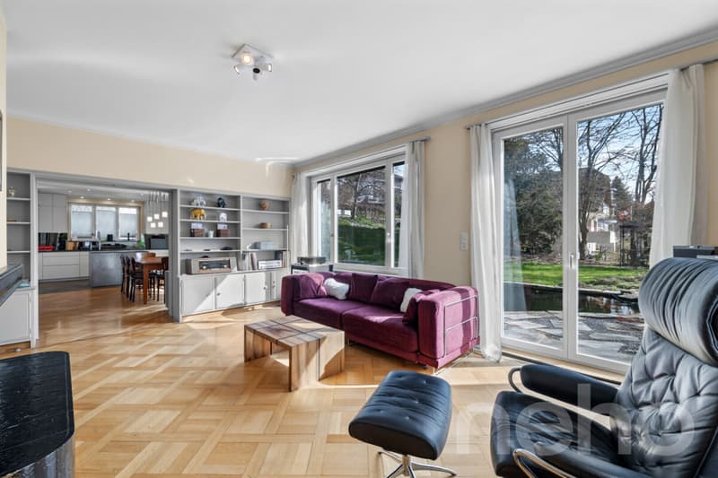 Exklusive 8 Zimmer-Villa mit zusätzlichem Einfamilienhaus auf 1624m² (4)