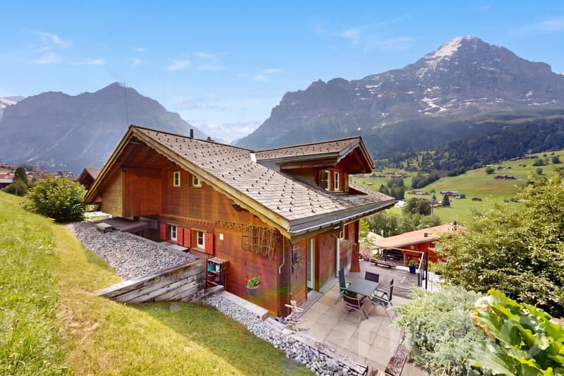 Familiäres Wohnen mit Einliegerwohnung und Bergpanorama (11)