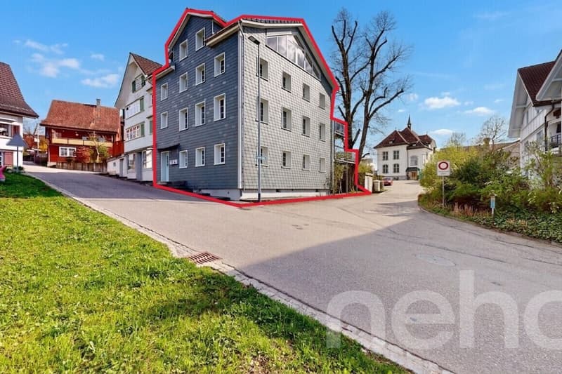 Vielseitige Liegenschaft mit Einliegerwohnung in idyllischer Naturlage (2)