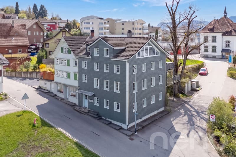 Vielseitige Liegenschaft mit Einliegerwohnung in idyllischer Naturlage (12)