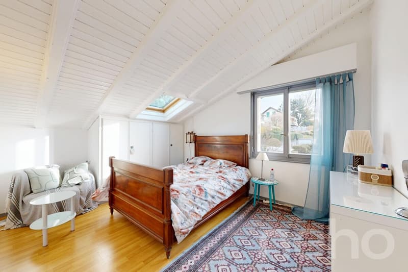 Appartement avec jardin privatif et piscine en copropriété (11)