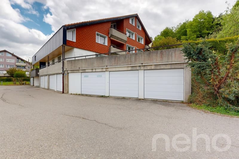Appartement familial de 5,5 pièces et 157 m² avec cheminée et garage (2)
