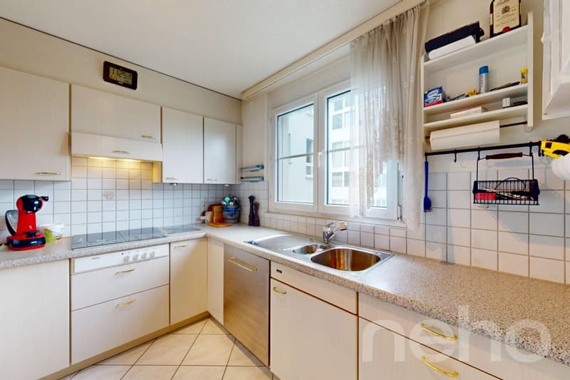 Charmante 3.5-Zimmer-Wohnung mit Wintergarten & Cheminée in Wittenbach (5)