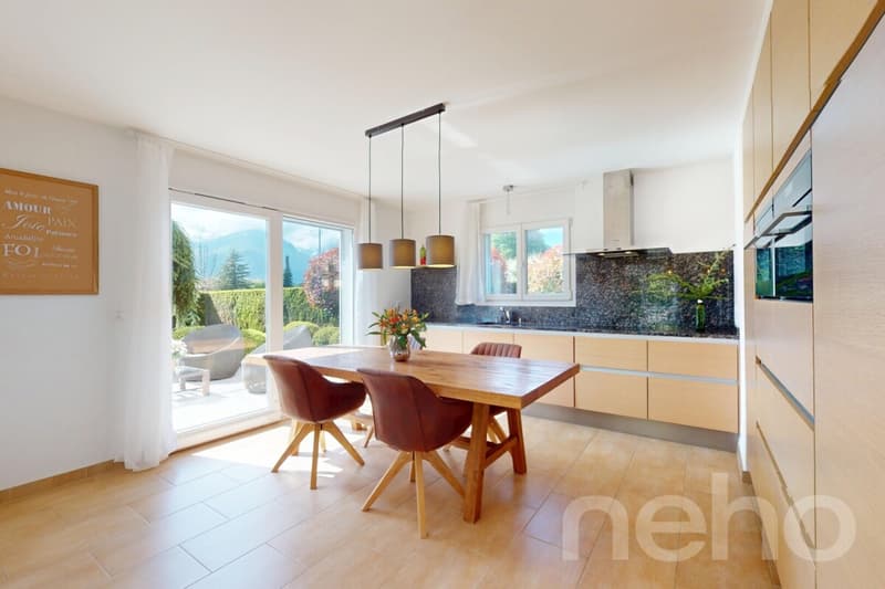 Maison meublée d?exception à Aigle avec vue et grand jardin (9)