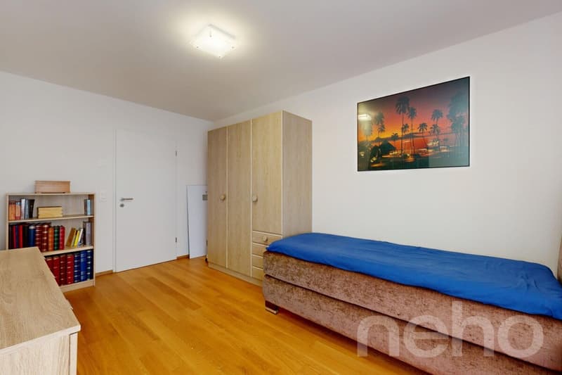 Exklusive 4.5-Zimmer-Terrassenwohnung mit grosszügigem Aussenbereich (7)