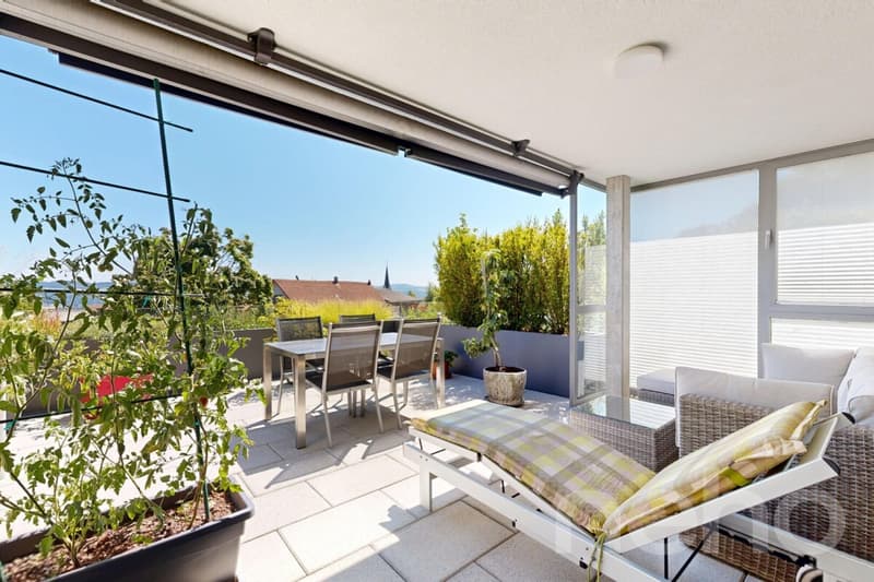 Exklusive 4.5-Zimmer-Terrassenwohnung mit grosszügigem Aussenbereich (4)
