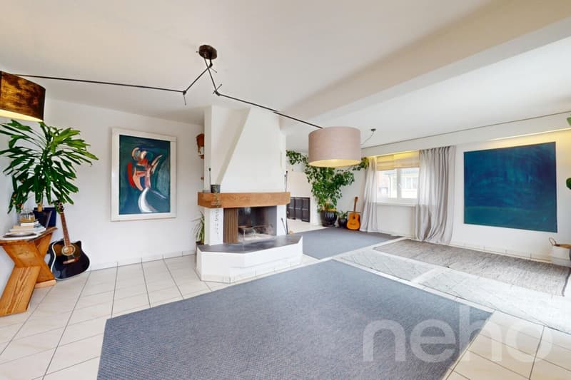 Grosszügige 6.5 Zi-Wohnung auf eigener ganzer Etage! (4)