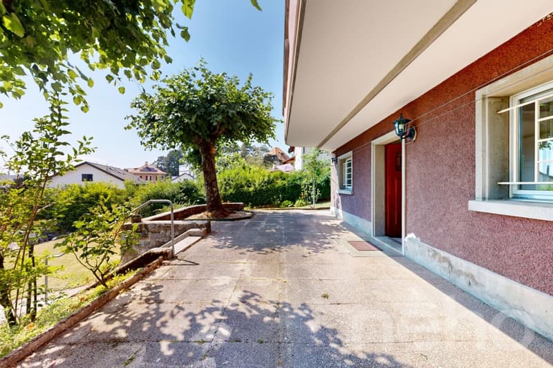 Vevey | Villa Art Déco avec jardin et vue Alpes (10)