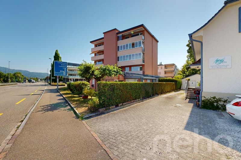 Helle 4.5-Zimmer-Wohnung mit Balkon und Rheinblick in Stein AG (1)