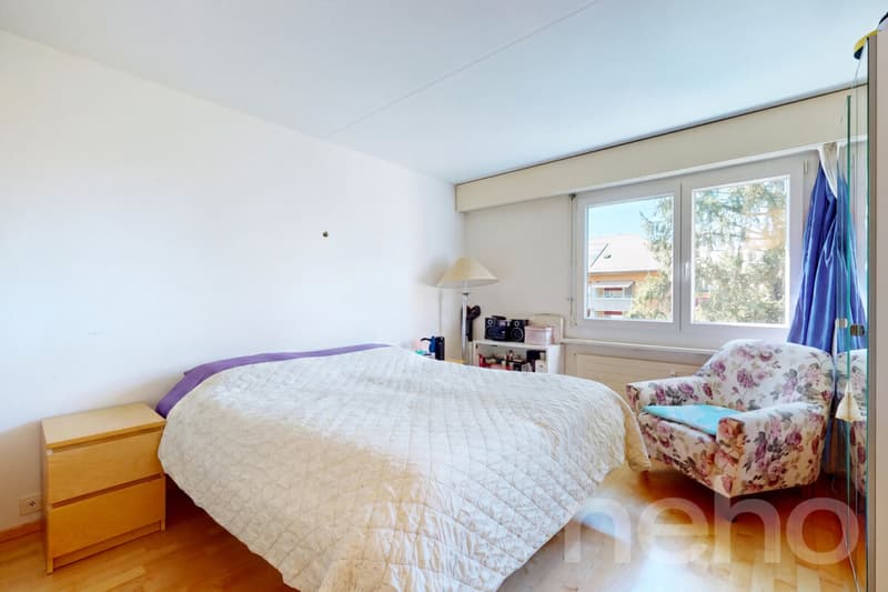 Attraktive 3.5-Zimmer-Wohnung mit teilweisem Seeblick in Horgen (8)