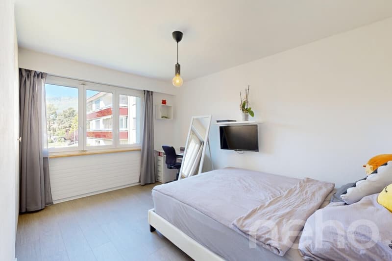 Grand 5.5 pièces en excellent état dans immeuble rénové (8)