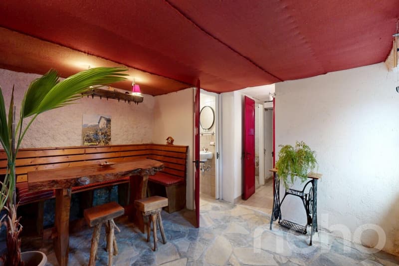 Maison atypique avec atelier indépendant et beau potentiel à Savièse (9)