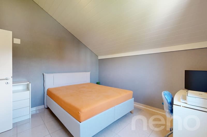 Superbe maison familiale avec piscine et cuisine d'été au calme (11)