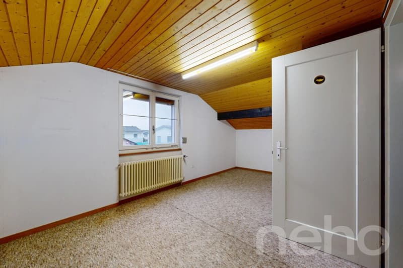 Freistehendes EFH mit viel Potenzial an familienfreundlicher Lage (10)