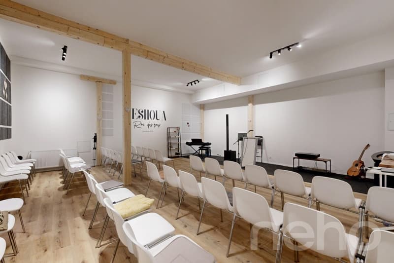 Immeuble de rendement avec 3 locaux commerciaux à Monthey (4)