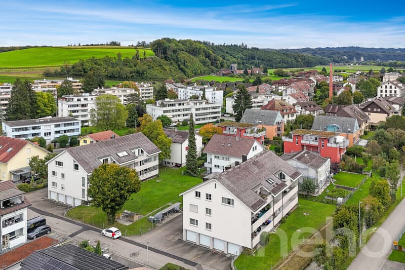 Preiswerte Dachwohnung mit 131 m² nahe Emme und Zentrum (12)