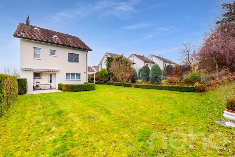 Grosszügiges Haus mit Garten, Doppelgarage und Tempo-30-Lage (4)