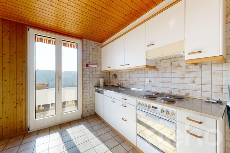 Zweifamilienhaus an Toplage mit grossem Grundstück und Weitsicht (5)