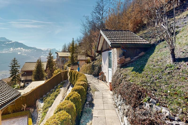 Villa individuelle - vue imprenable et studio indépendant à Daillon (12)