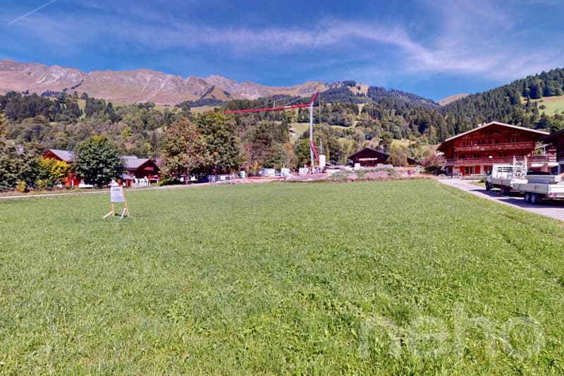 Exclusif: Magnifique terrain constructible à l'entrée du village (9)