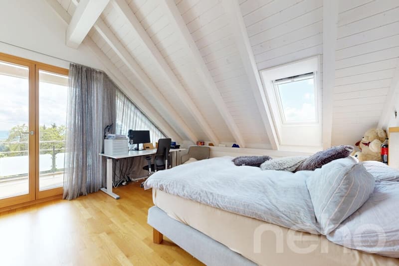 Erstklassiges 7.5-Zimmer-Einfamilienhaus mit unverbaubarer Aussicht (10)