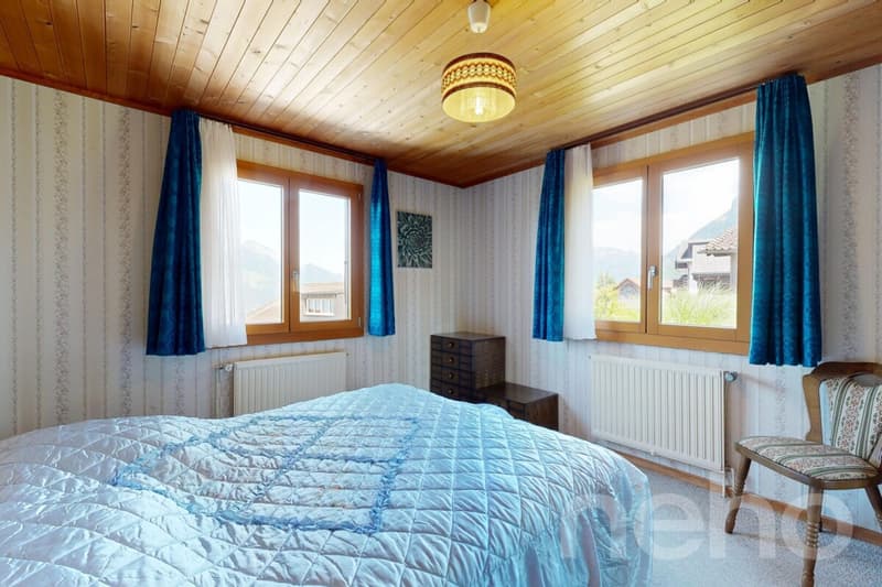 Einfamilienhaus mit Chalet Charakter. Sonnenlage mit Weitsicht (5)