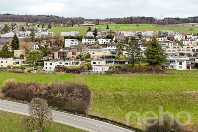 Grosszügiges Wohnen in unverbaubarer Aussichtslage (12)