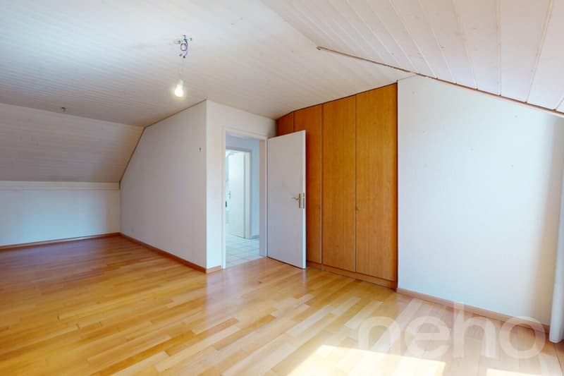 Freistehendes EFH mit Gartenidylle und separate Garage (8)