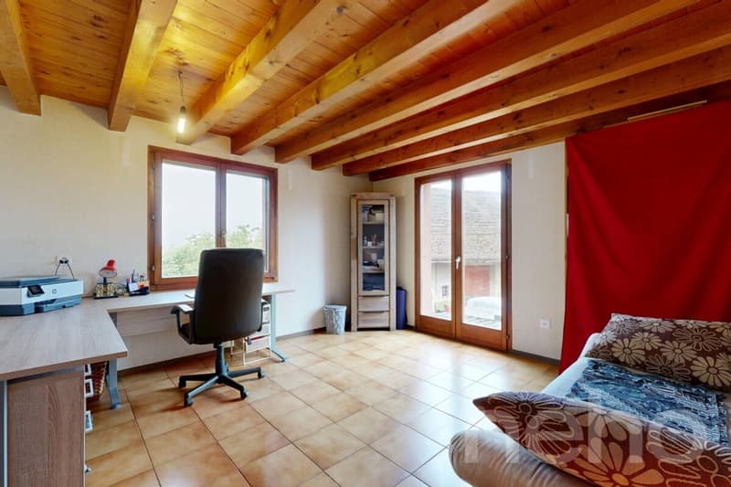 Maison jumelle rénovée à Penthéréaz ! (9)