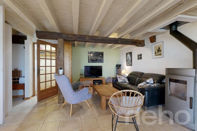 Maison jumelle rénovée à Penthéréaz ! (4)