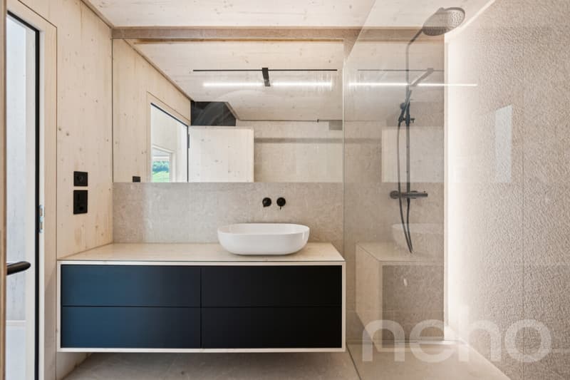 Moderne Architektur und grosszügiges Wohnen in Küblis (10)