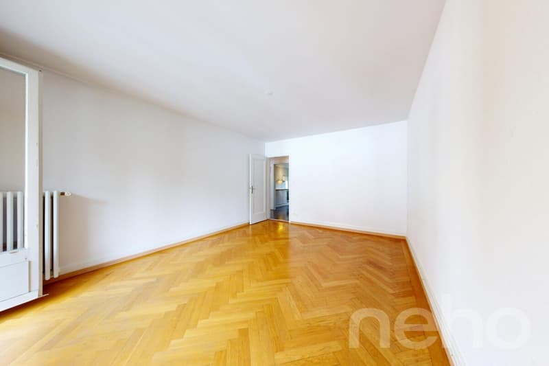 Charmante 2.5-Zimmer-Wohnung mit eigener Garage im Monbijou (7)