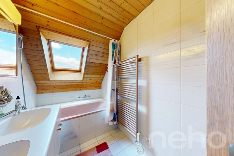 Aussergewöhnliche 5.5-Zimmer-Maisonette mit Wellnessbereich (12)