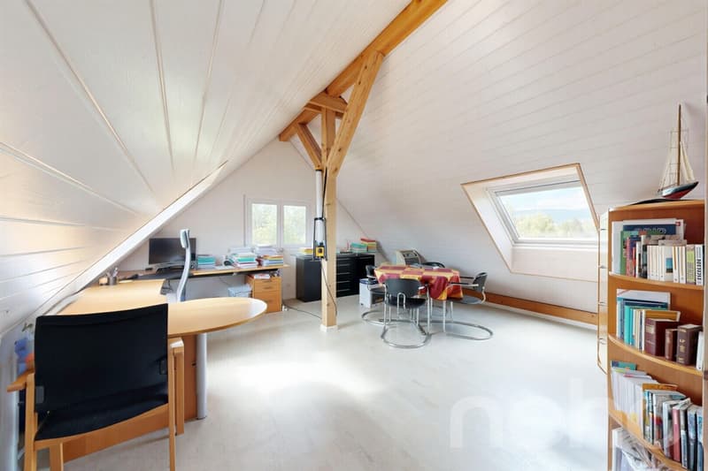Aussergewöhnliche 5.5-Zimmer-Maisonette mit Wellnessbereich (9)
