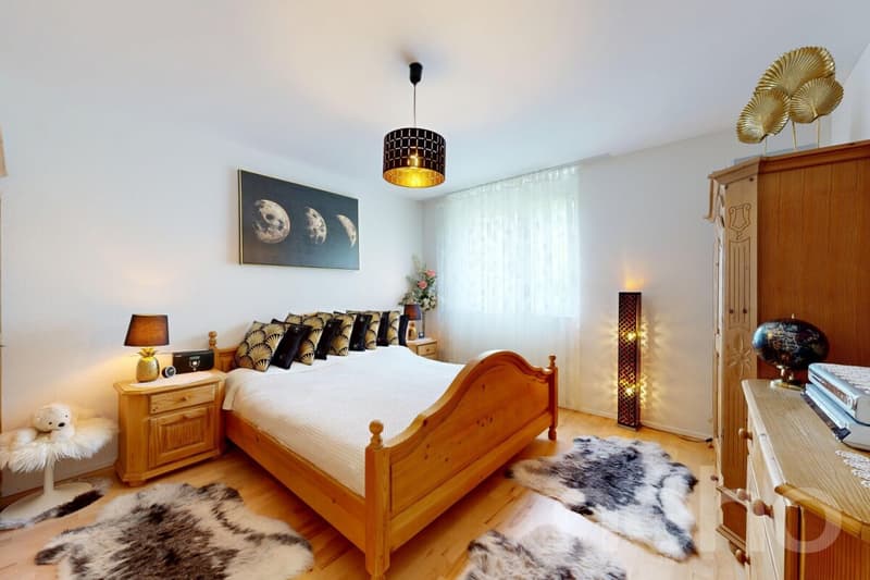 Grosszügige 4.5 Zimmer-Terrassenwohnung mit zusätzlichem Disporaum (5)